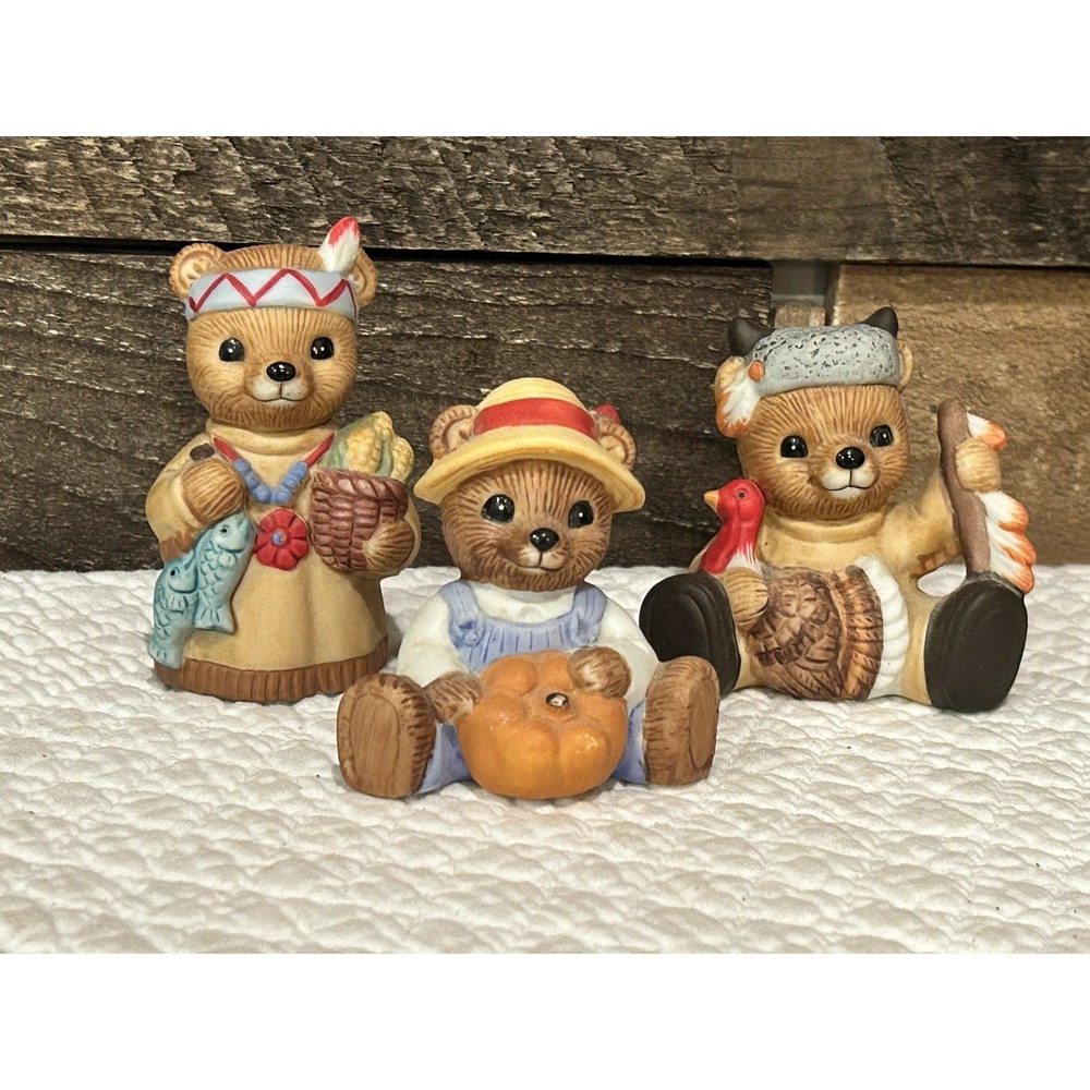 Homco Thanksgiving Bear Lot Of 3 Porcelain Figurines Turkey Hunter Corn‎ Fish